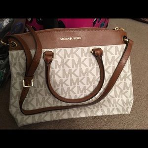 Michael kors Aubrey purse